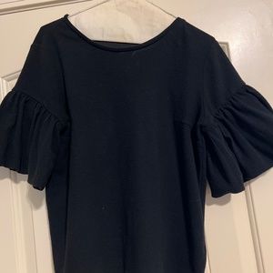 Express flows sleeve top